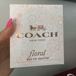 Coach Floral eau de parfum